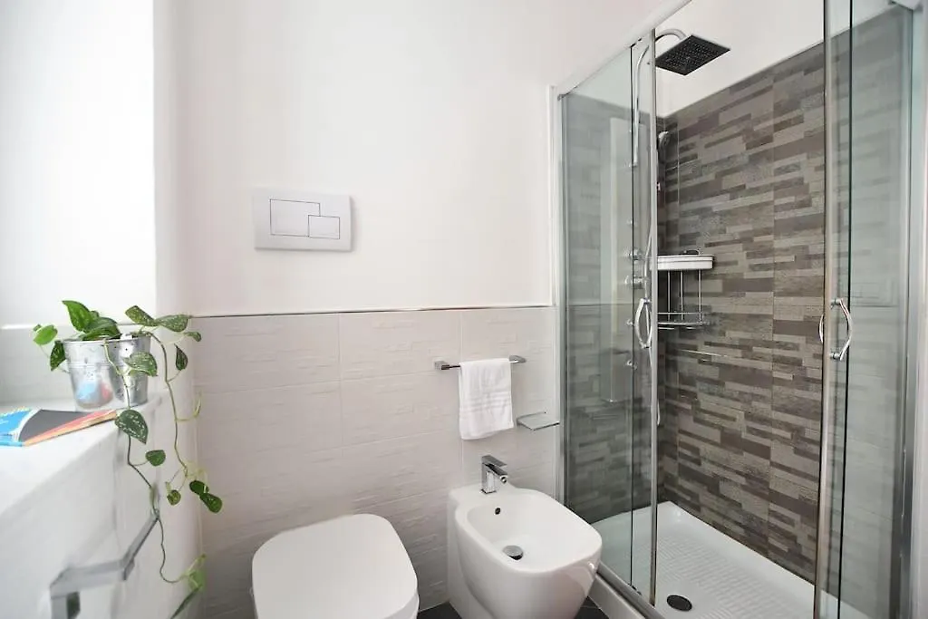 Ferienwohnung Iflat Downtown House Palermo